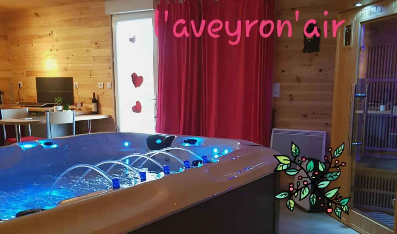 Oda ve Kahvaltı Aubrac Spa Saint-Chély-dʼAubrac Fransa